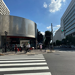 広尾駅からの行き方