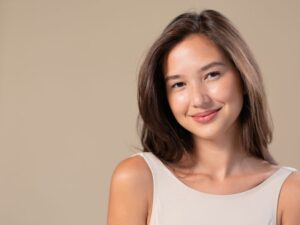 目の下のクマ取りモニター体験談、安さの理由と後悔しない注意点