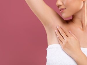 ボトックス脇施術で汗とニオイはどう変わる？効果の仕組みをやさしく解説